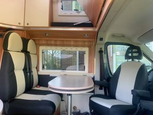 Herstoffering Camper stoelen en kussens